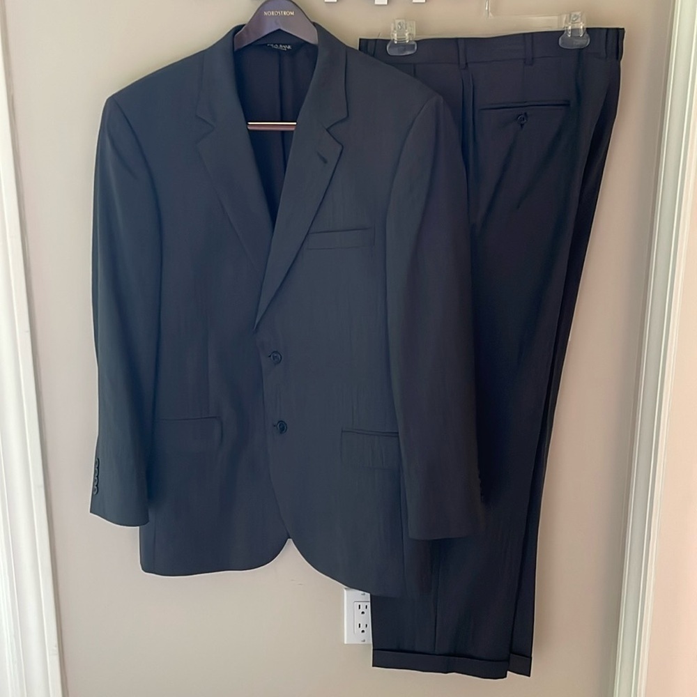Jos A Bank Wool 2 Button 2 Piece Men's Suit 43L Dark Grey Stripe 38 x 31